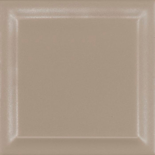 Light Praline