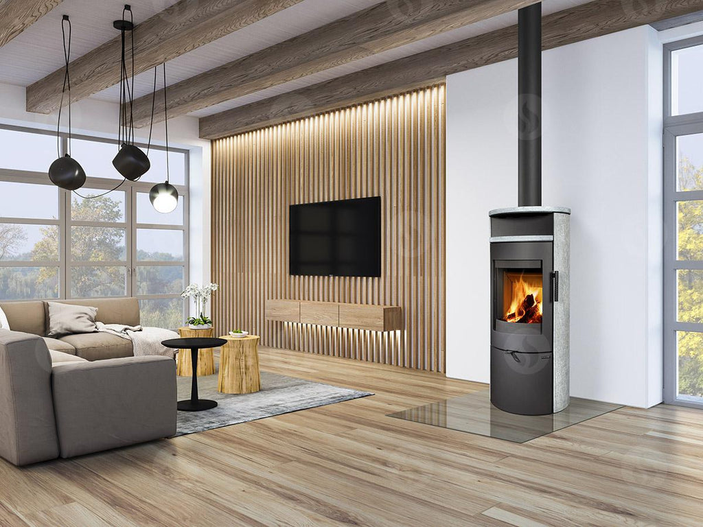 Soba piatra serpentin Lugo N 02 instalata in living la munte, cu design modern