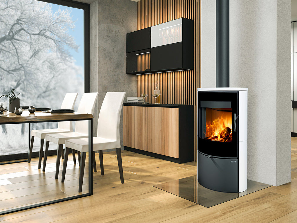 Soba ceramica Ovalis G instalata intr-un living contemporan cu design modern