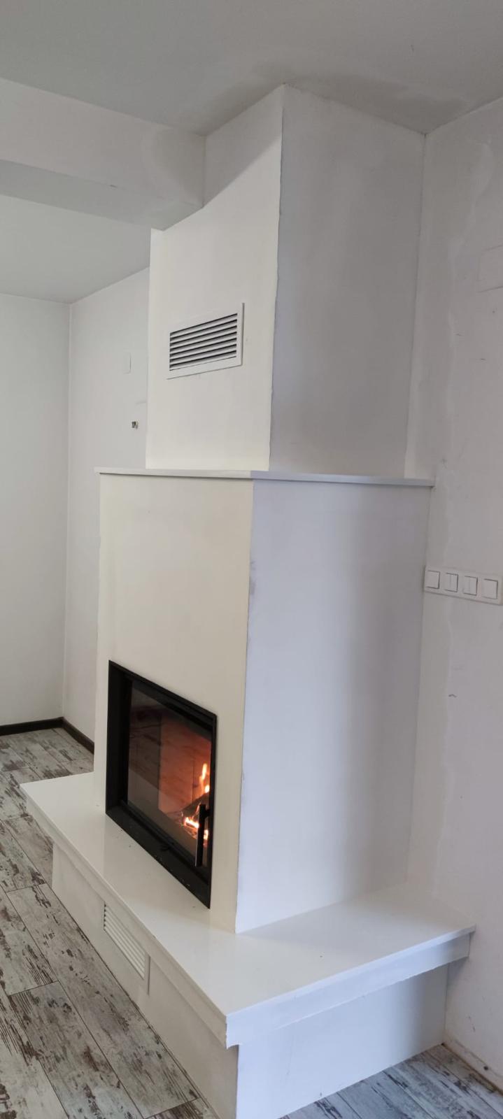 Semineu lemne modern 10