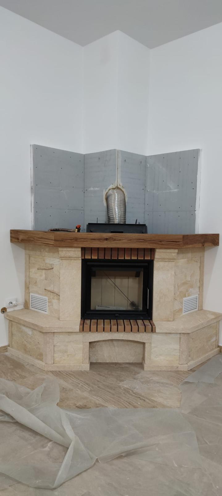 Termosemineu lemne rustic